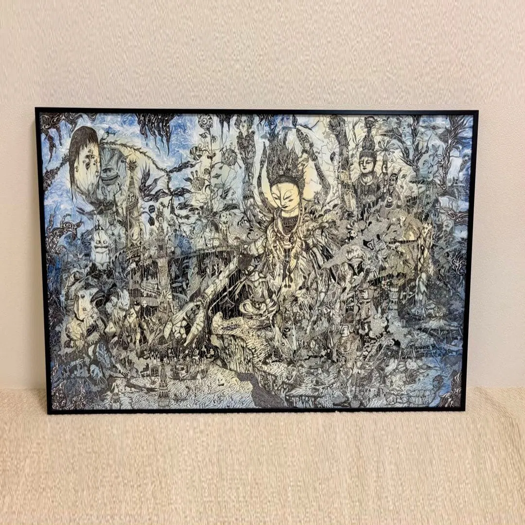 Unique Piece: Line Art with Large Frame