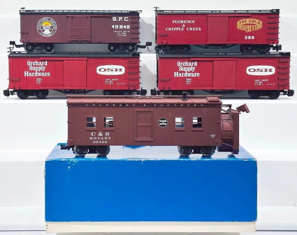 USA Trains Modern G Scale Colorado & Southern Rotary Snowplow with Sound Boxed and Four Cars