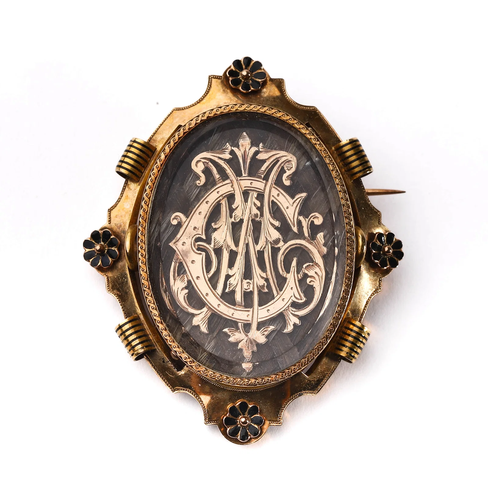 VICTORIAN HAIRWORK AND ENAMEL GOLD BROOCH, CIRCA 1870