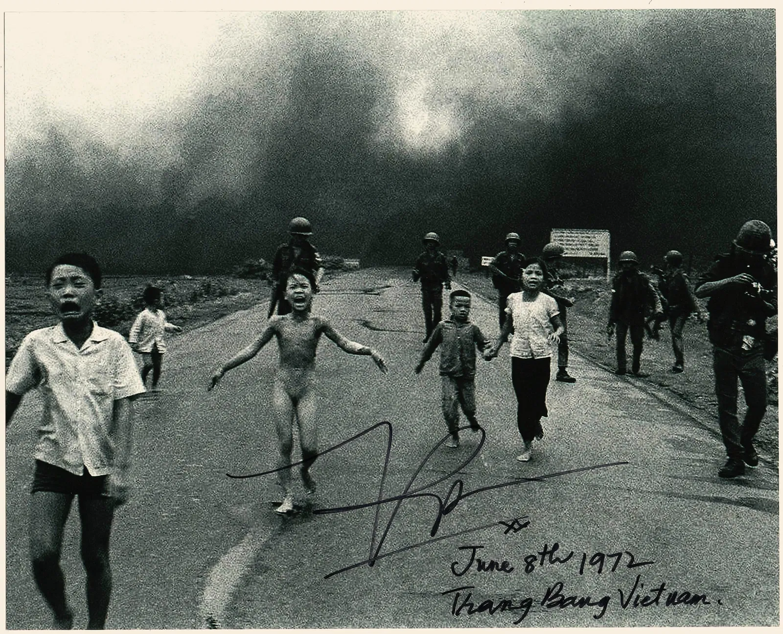 (VIETNAM WAR) PHAN THI KIM PHUC