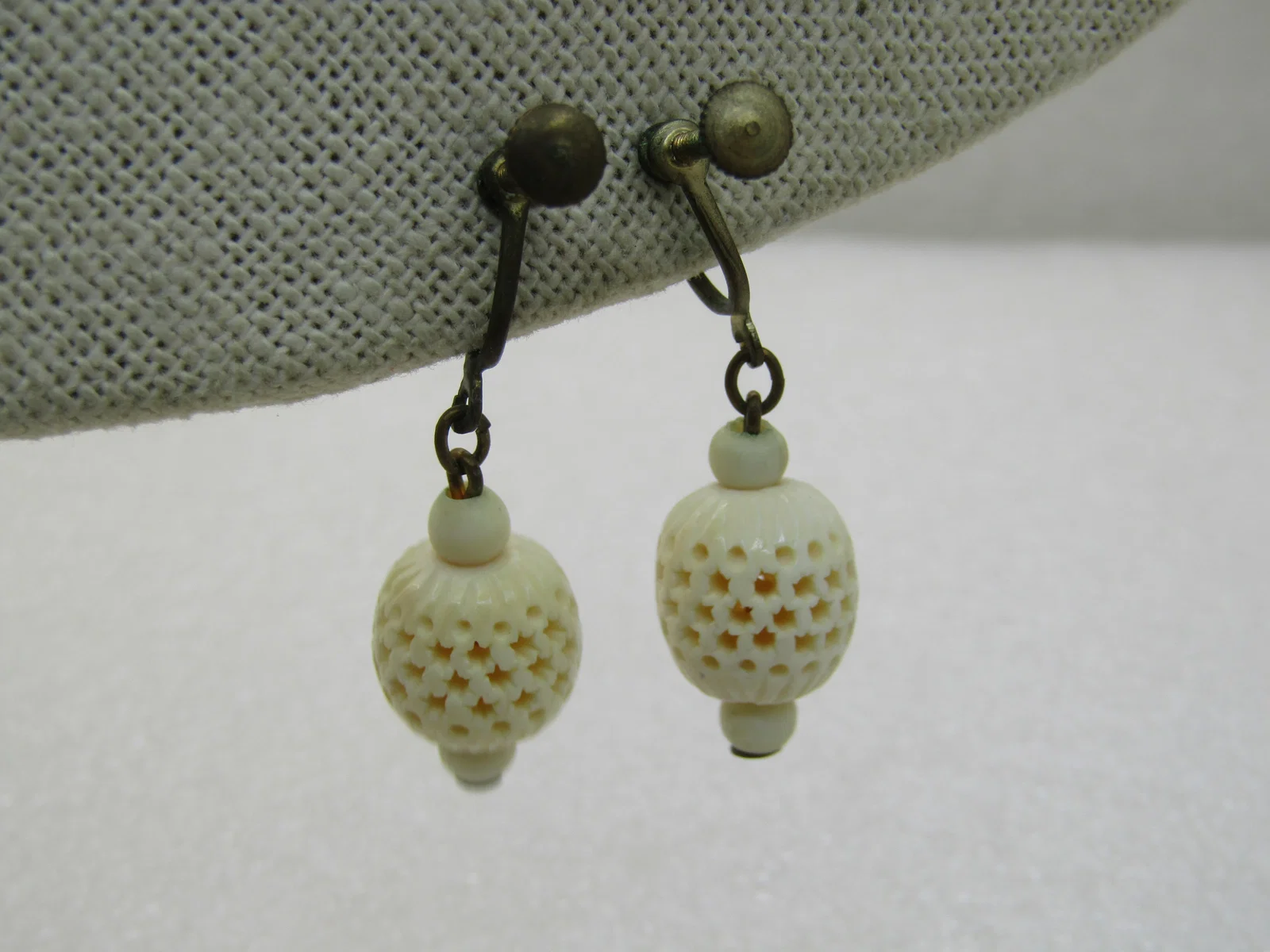 Vintage Carved Lantern Earrings, Screw Back, Mid-Century, 1.5"