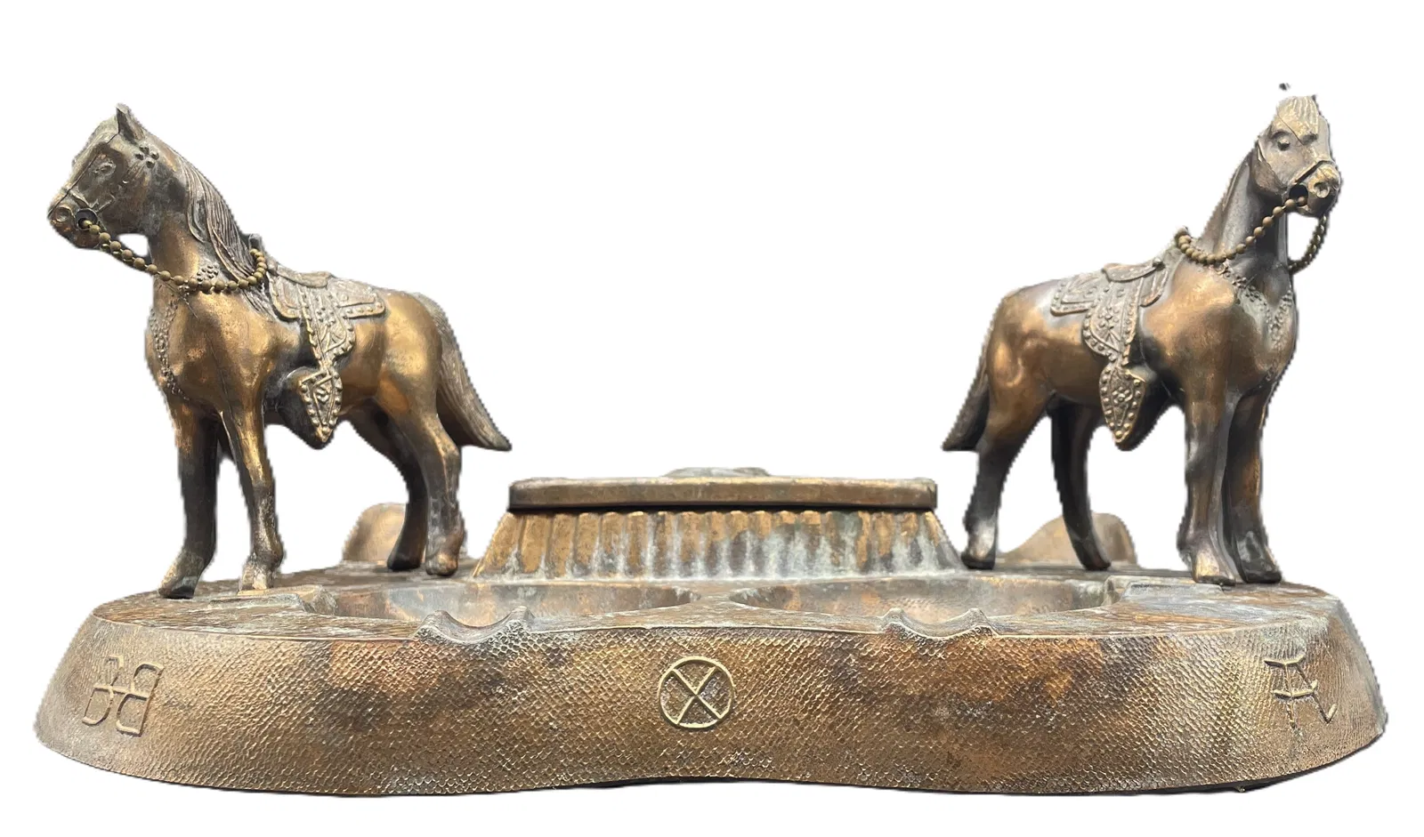 Vintage Cast Western, Equestrian Theme Two Horse Double Pipe Rest & Ashtray w Cast Covered Box
