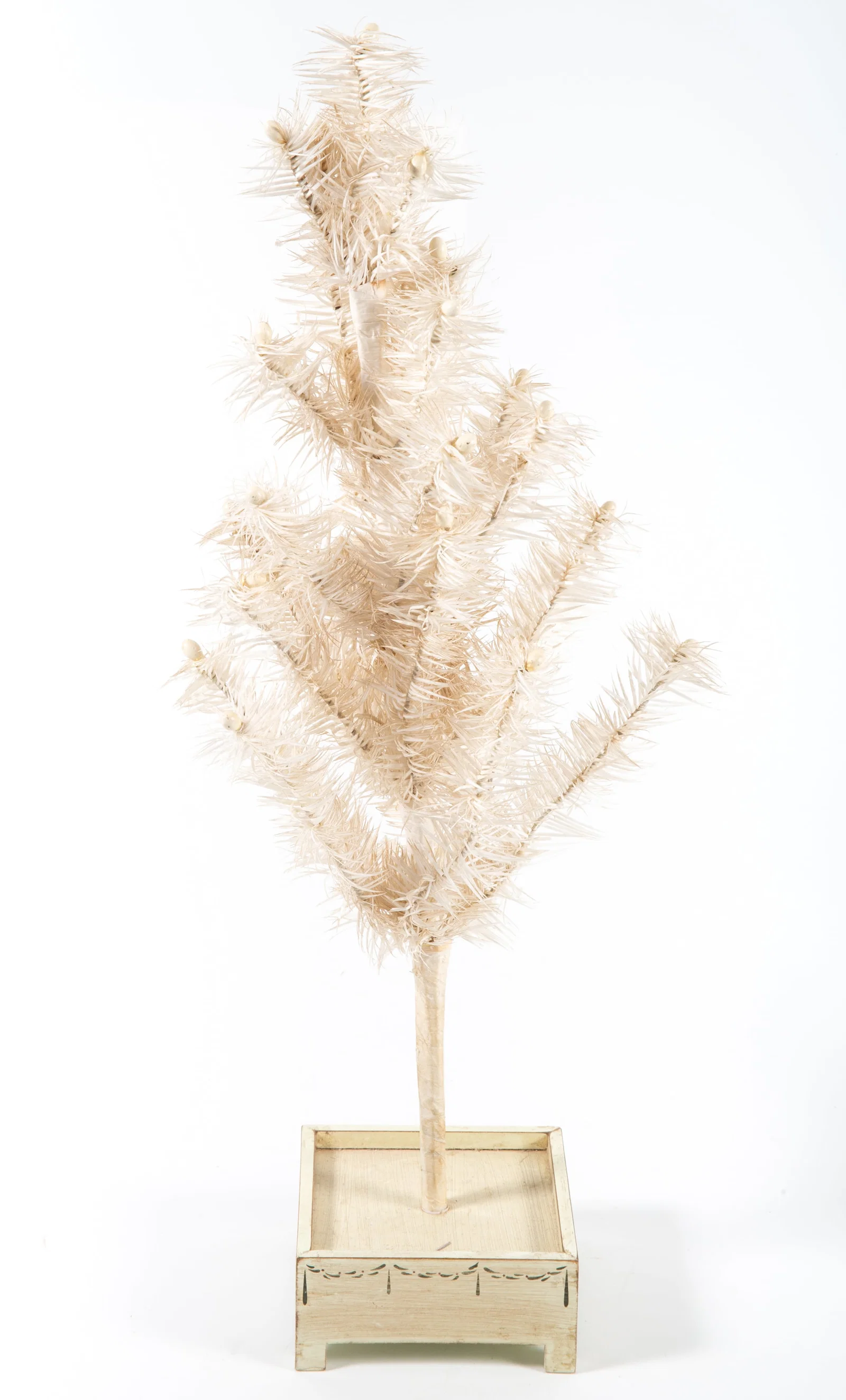 VINTAGE CHRISTMAS FEATHER TREE
