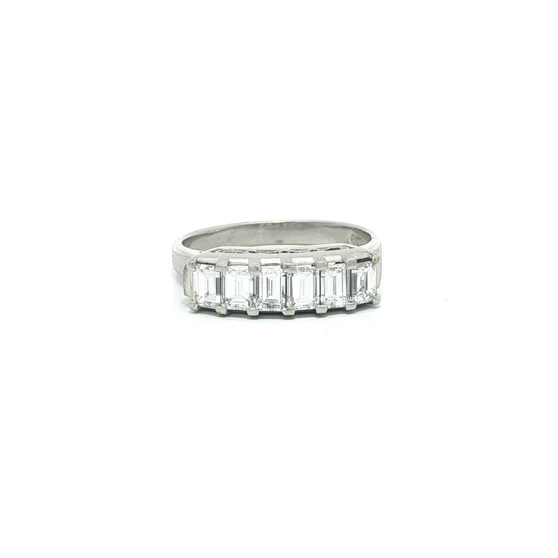 Vintage Platinum 1.0ctw Step Cut Diamond Band Ring Size 5