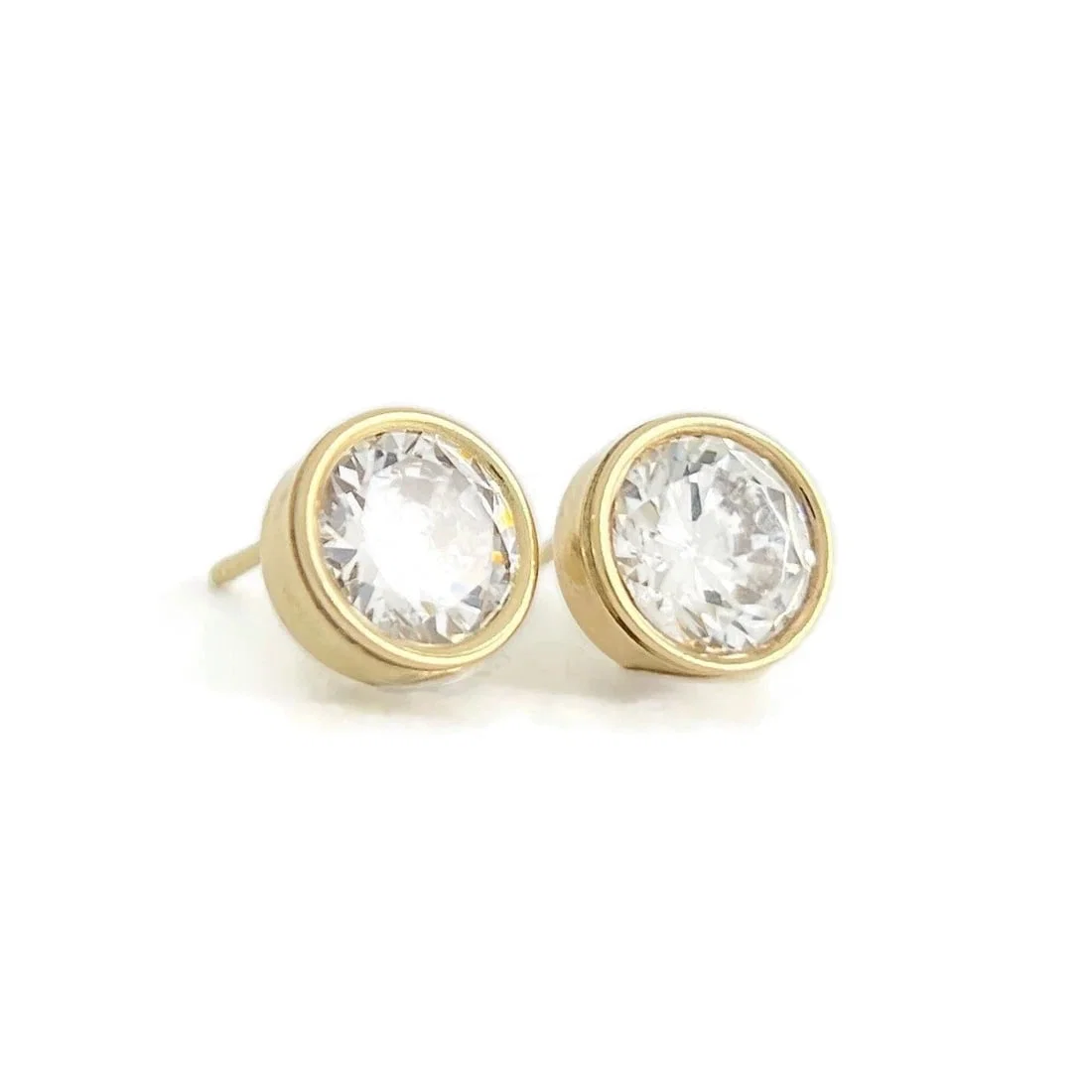 Vintage Round Bezel CZ Cubic Zirconia Stud Earrings 14K Yellow Gold, 2.32 Grams