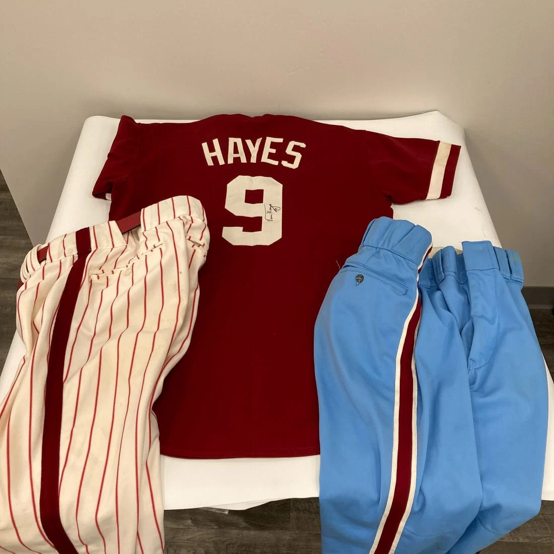 Von Hayes 1988 Game Used Phillies Jersey with MEARS COA and Provenance
