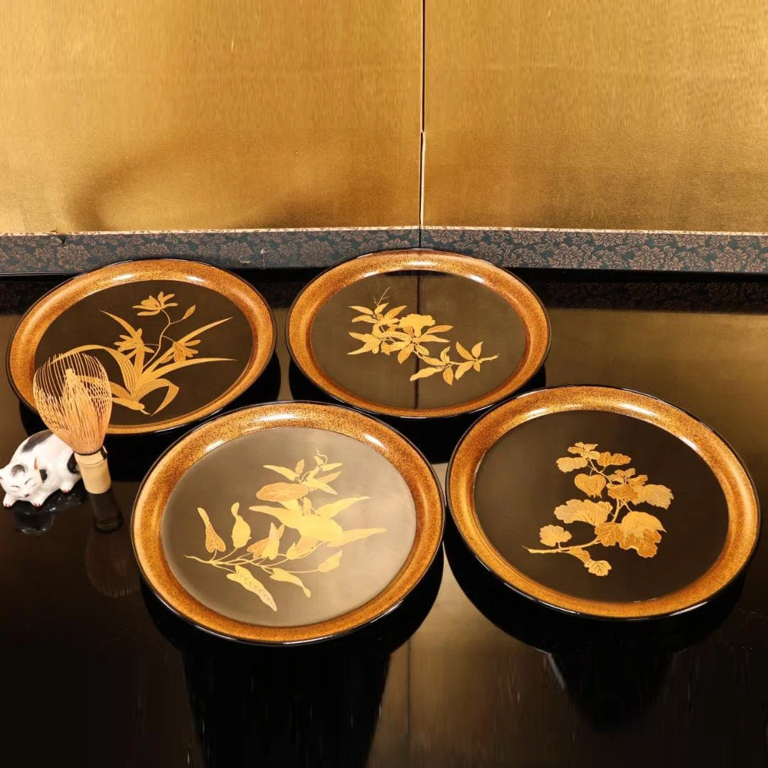 Wajima Lacquerware, Floral Pattern, Gold Maki-e, Four-Piece Set: Soup Plate, Dessert Plate, Round