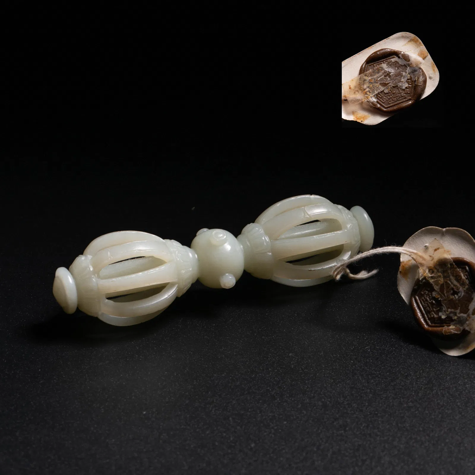 White jade vajra