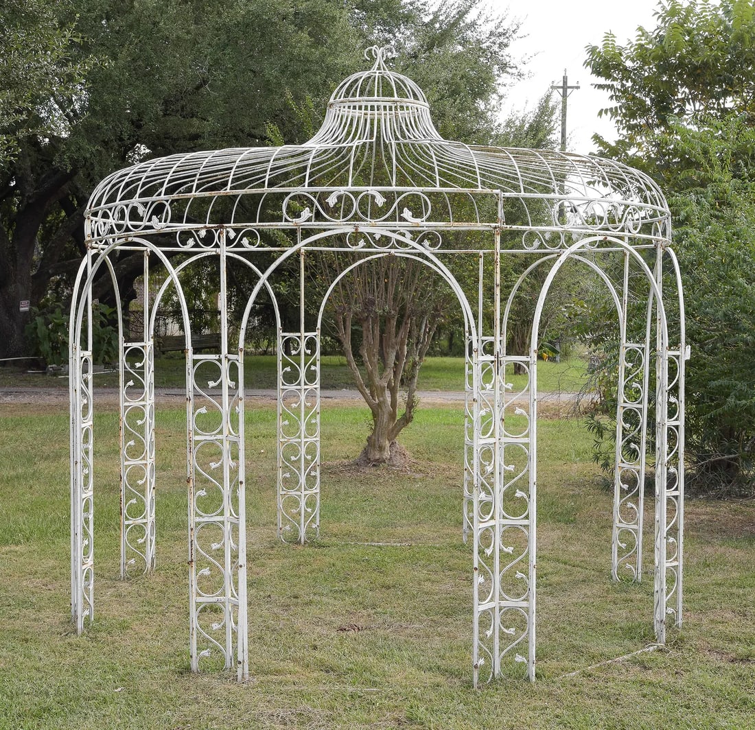 White Painted Round Iron / Metal Gazebo