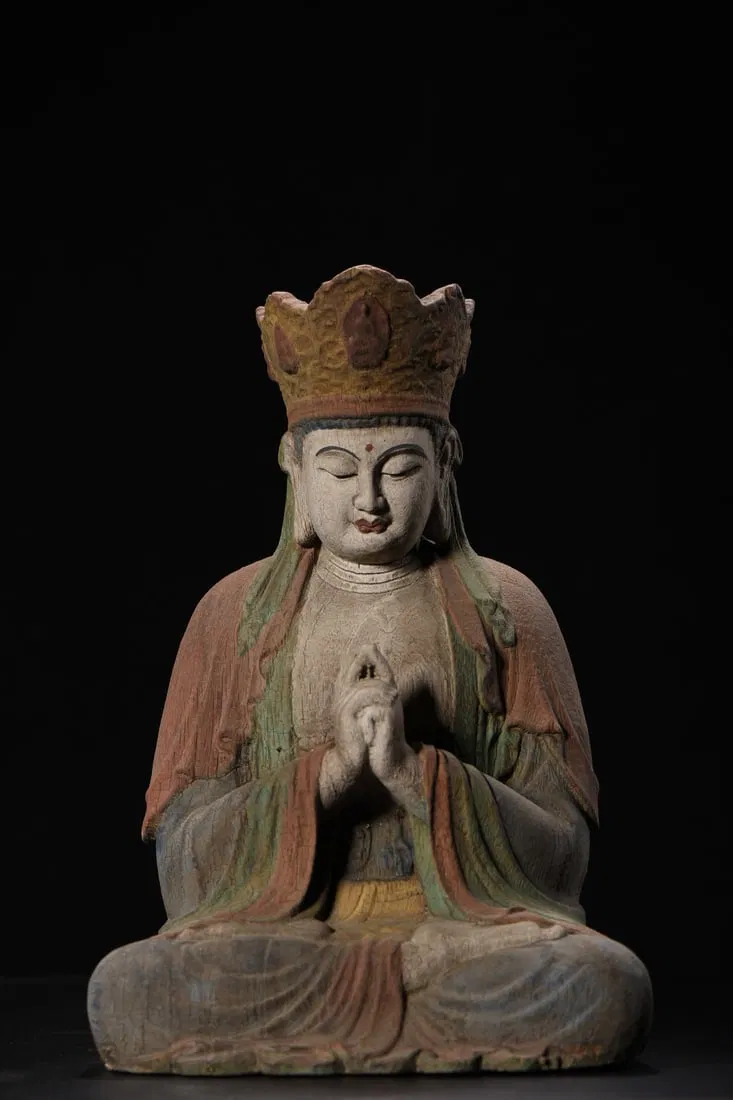 Wooden Vairocana Buddha Statue