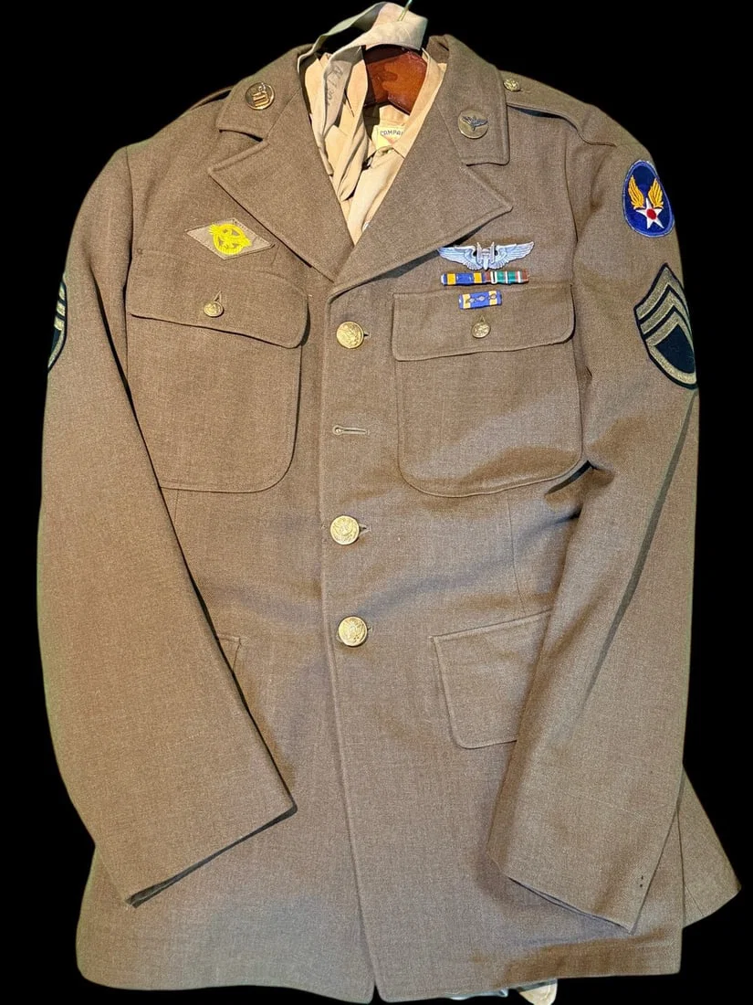 WWII AAF EM Gunners Uniform Set