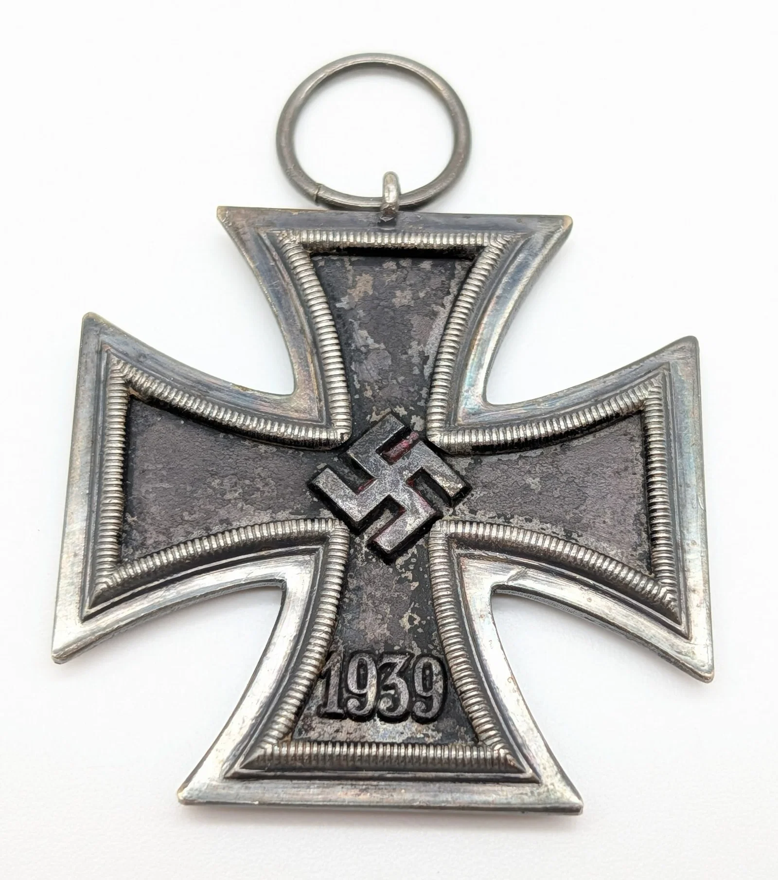 WWII German 1939 Iron Cross Medal