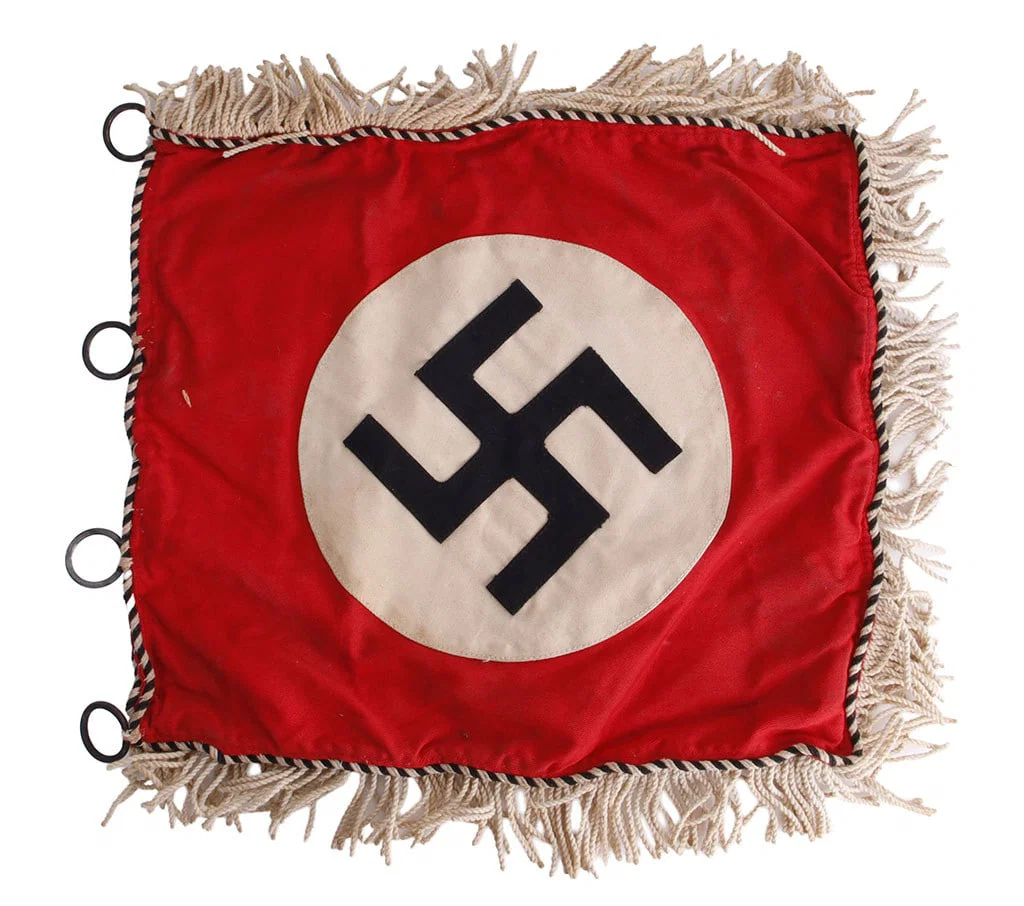 WWII GERMAN EARLY FIRST PATTERN TRUMPET BANNER
