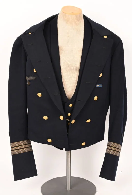 WWII KRIEGSMARINE KAPITÄNLEUTNANT'S JACKET & VEST