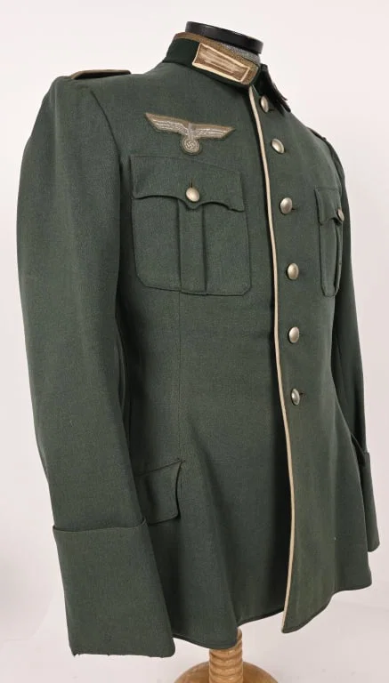 WWII NAZI INFANTRY NCO'S OLD STYLE SERVICE TUNIC